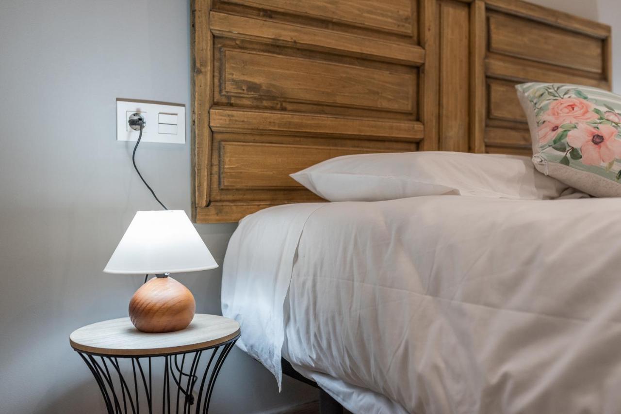 Moderno Apartamento En Centro De Granada Ngoại thất bức ảnh