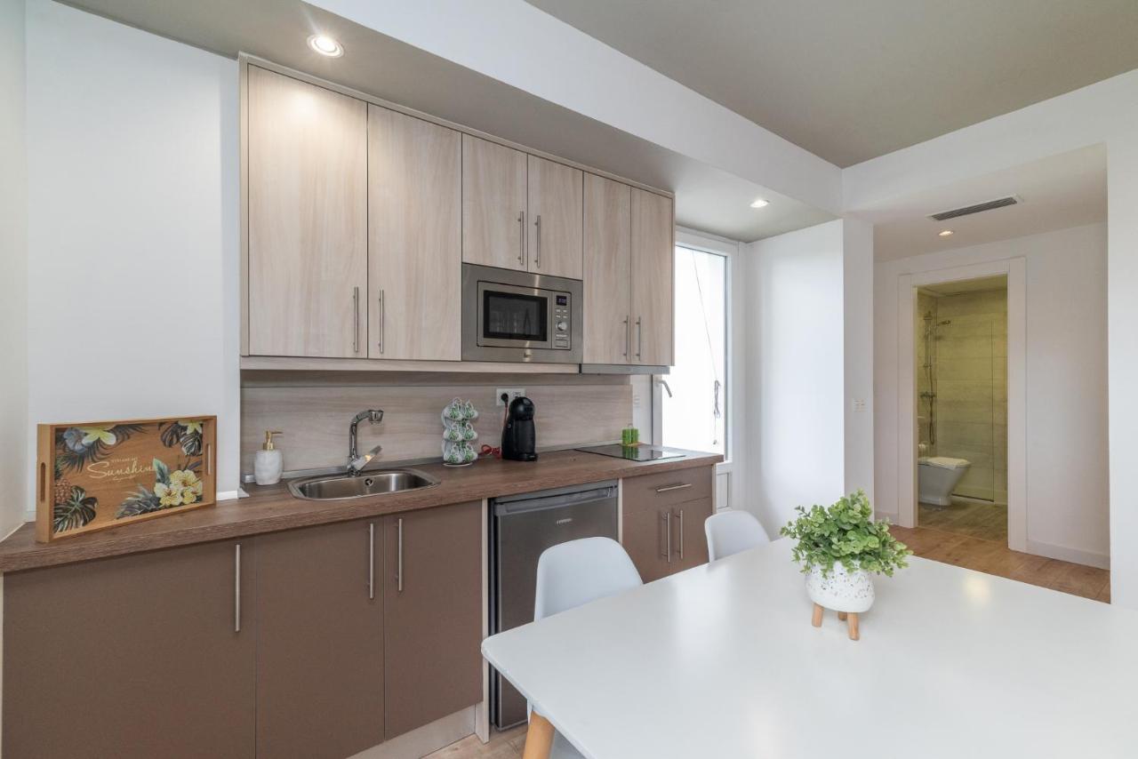 Moderno Apartamento En Centro De Granada Ngoại thất bức ảnh