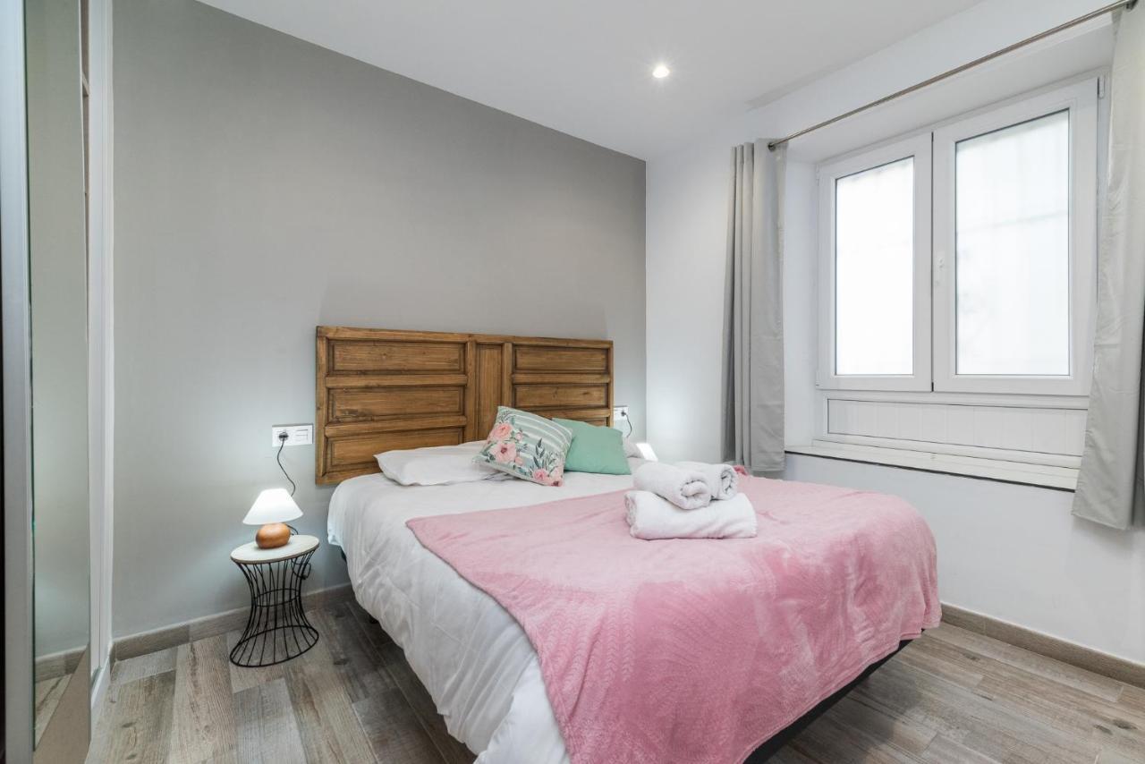 Moderno Apartamento En Centro De Granada Ngoại thất bức ảnh