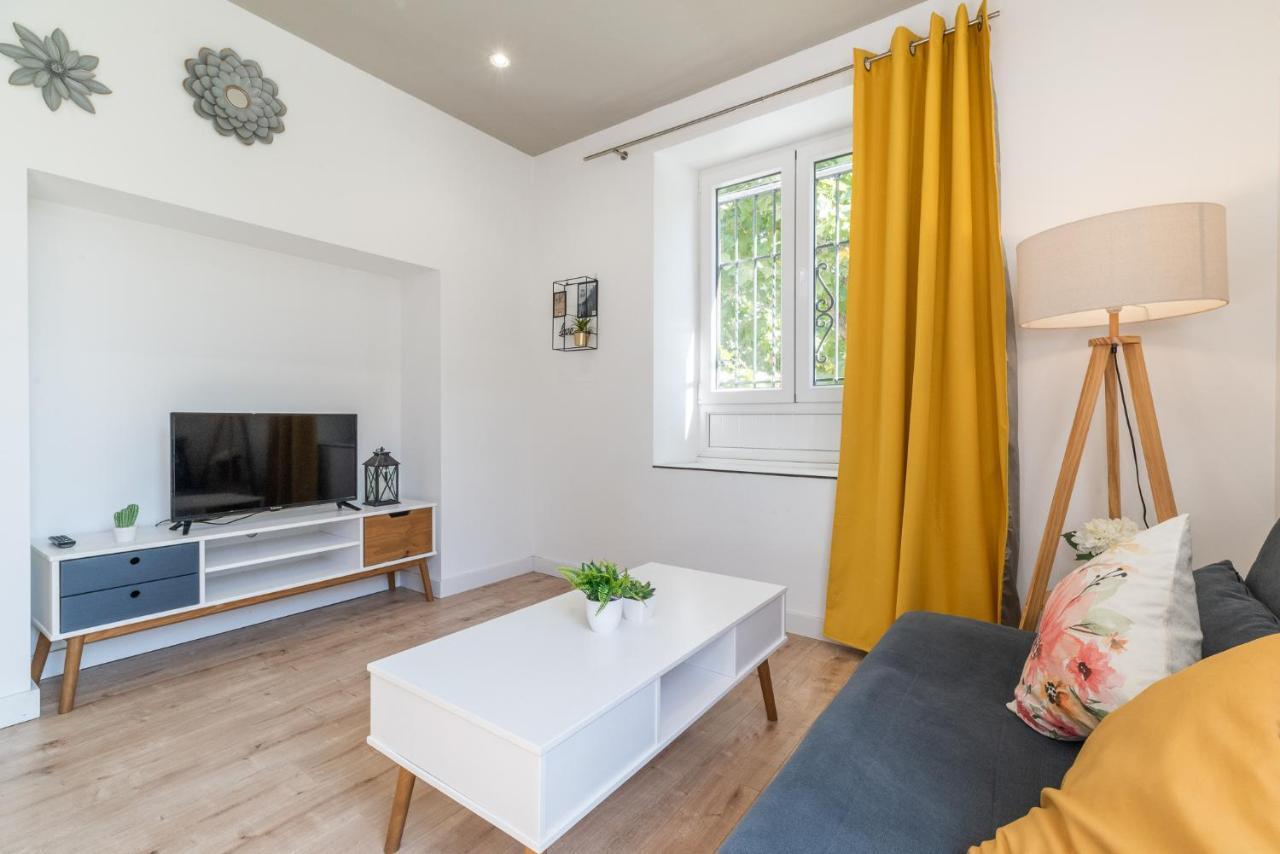 Moderno Apartamento En Centro De Granada Ngoại thất bức ảnh