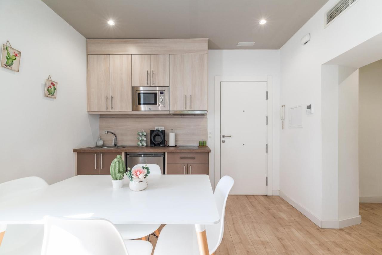 Moderno Apartamento En Centro De Granada Ngoại thất bức ảnh
