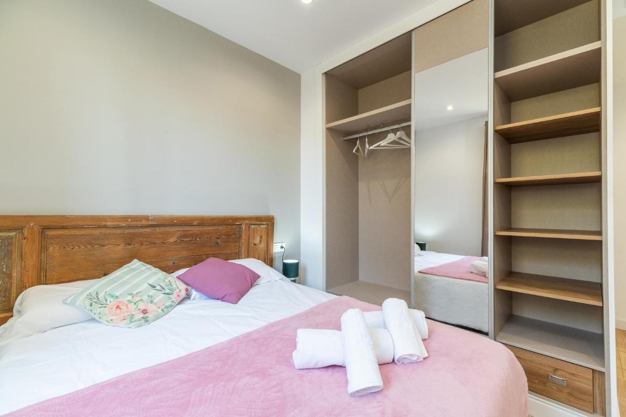 Moderno Apartamento En Centro De Granada Ngoại thất bức ảnh